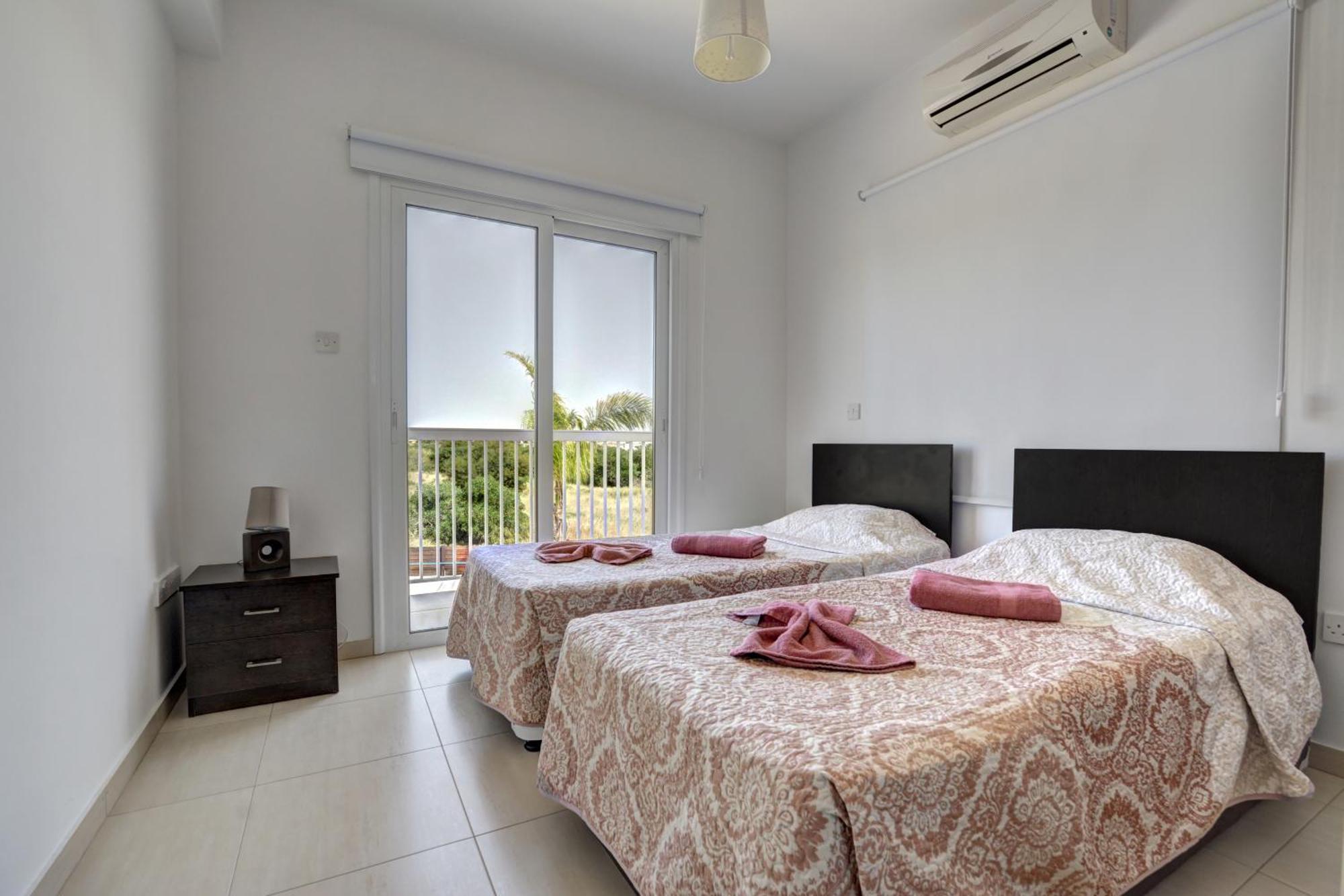 Nissi Villa Ourania Agia Napa Exterior foto
